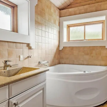 Ve462-oksbol-soringen-21 Tatil Evi